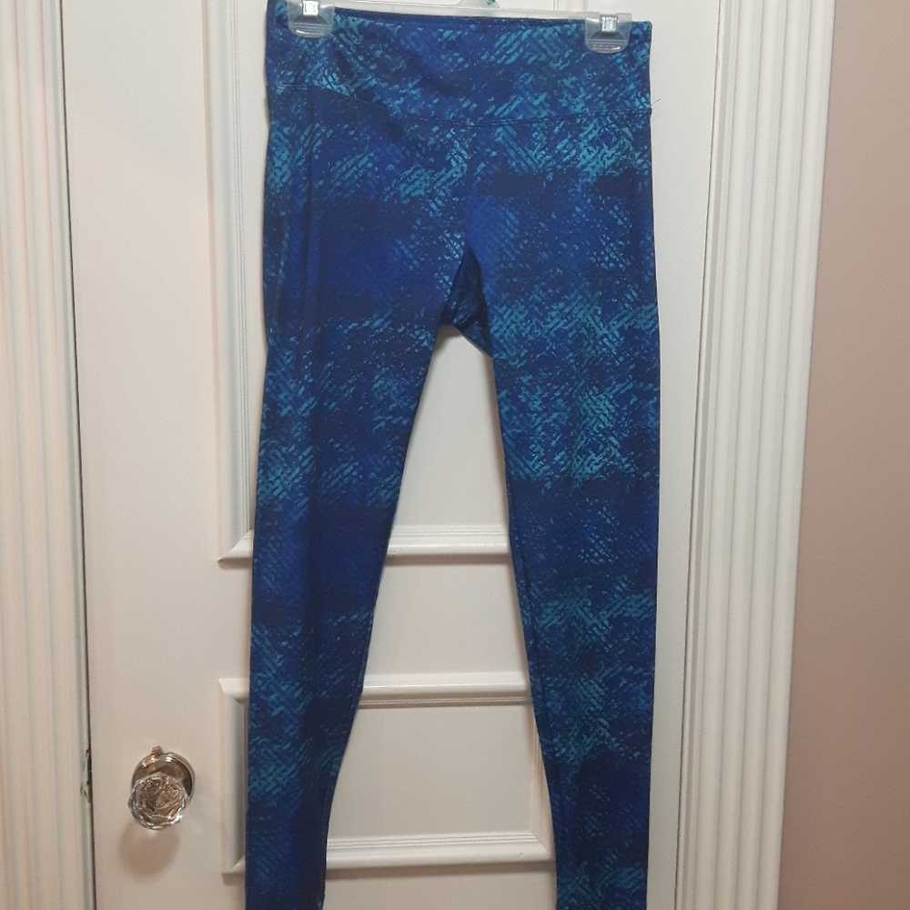 ๐๏ธ workout leggings - Picture 2 of 3